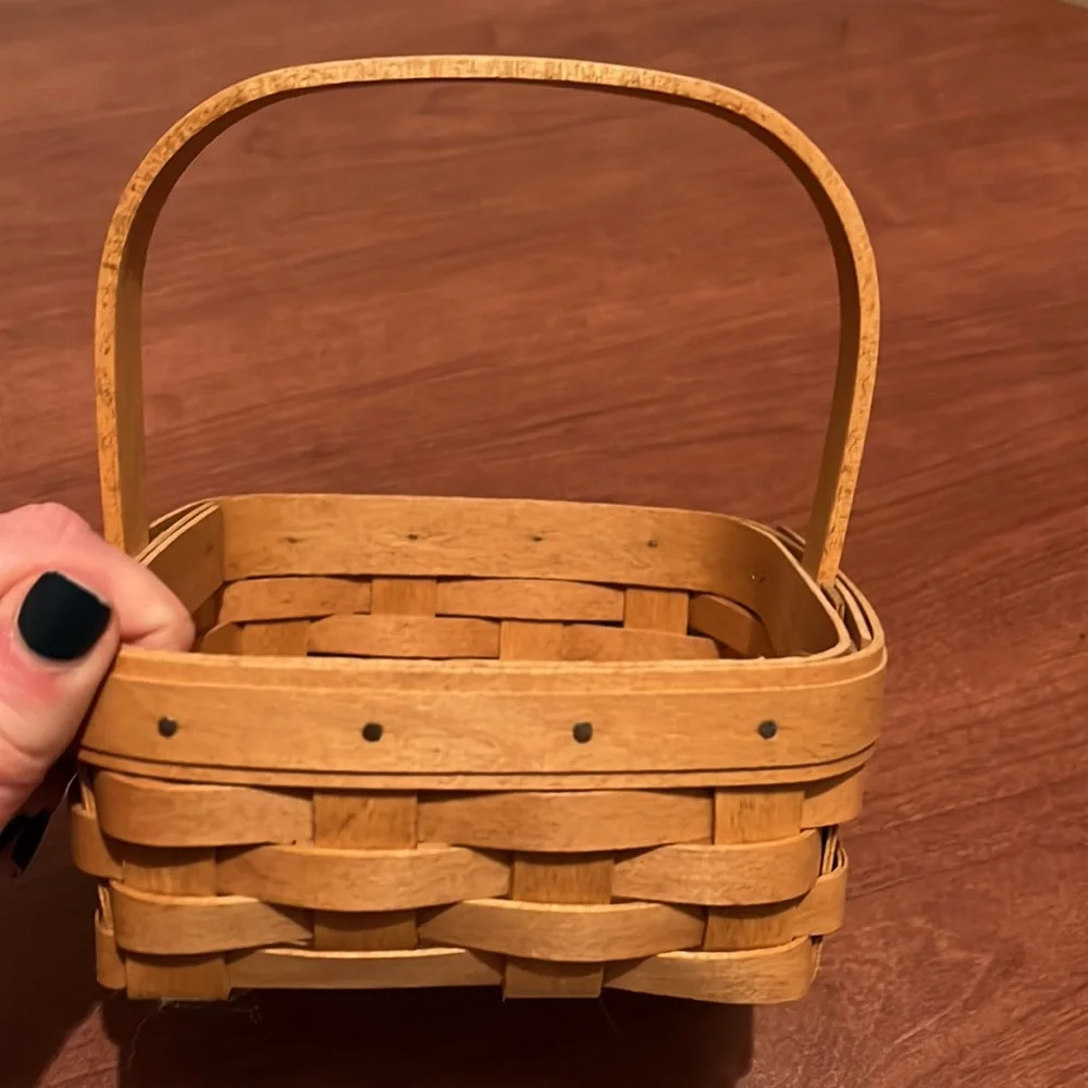 Vintage Longaberger 2003 Tarragon basket